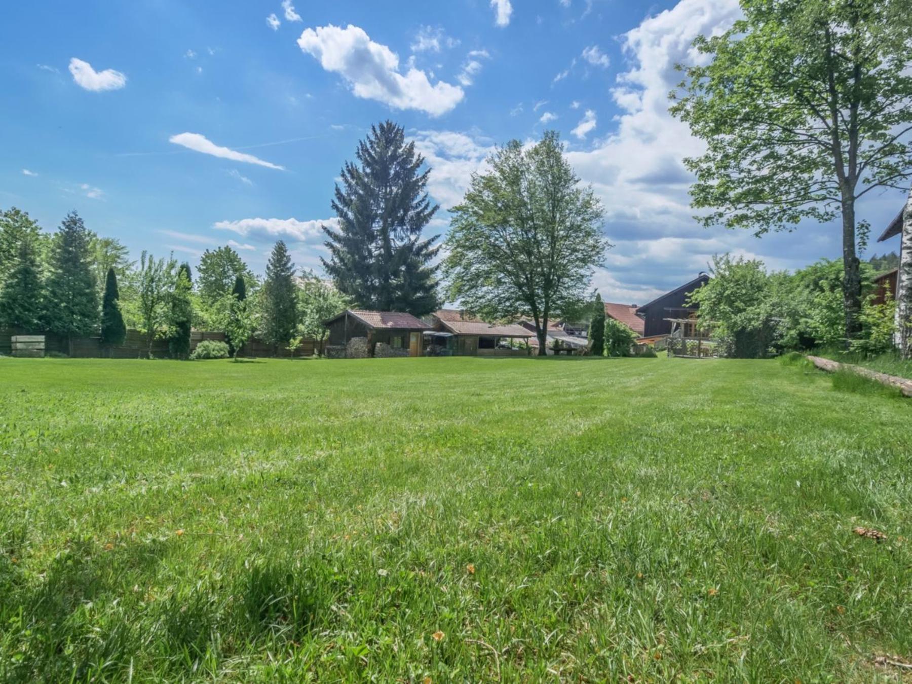 400Qm Bayerische Villa 2500Qm Uneinsehbarer Garten In Beliebter Urlaubsregion Фрайунг Экстерьер фото